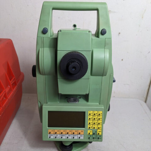 Leica TCRA 1103 Plus Total Station